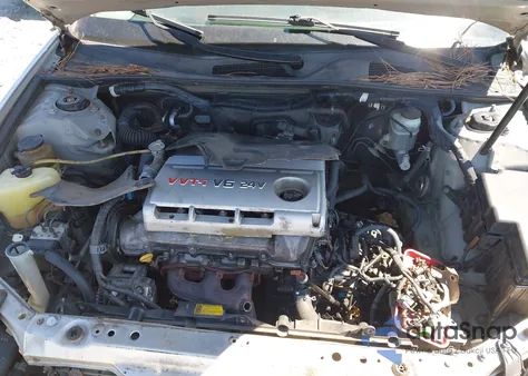 2002 Lexus Es 300 z USA, uszkodzony, nr VIN JTHBF30G525028273